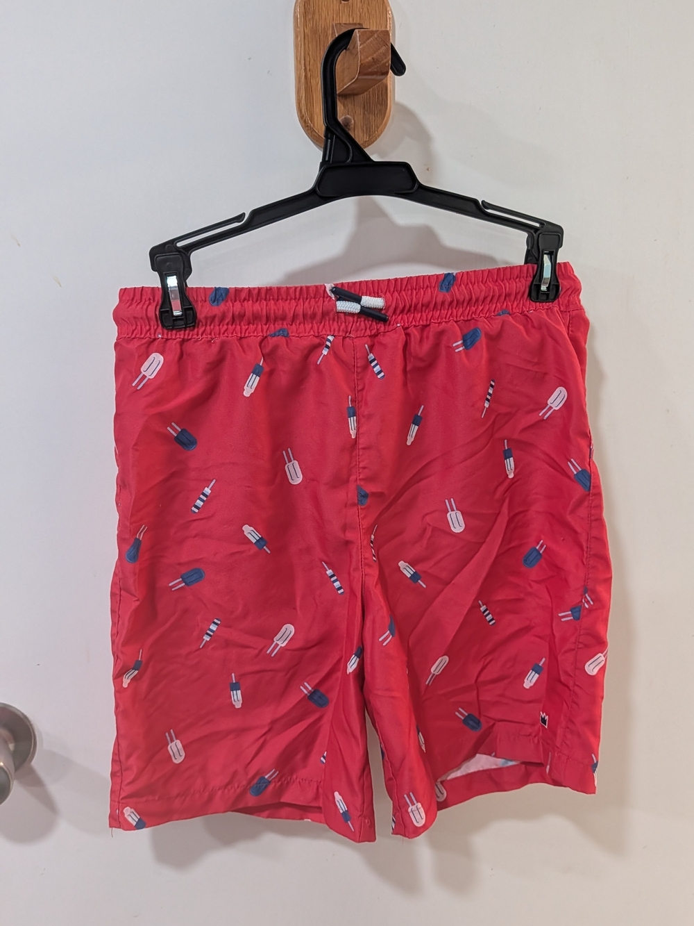 crown & ivy Red Popsicle-Print Swim Shorts